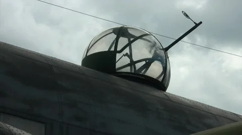 Machine Gun On A Plane Vídeos de archivo 7755017