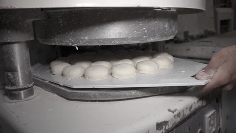 Machine for makign Berlin ball Video stock 91752797