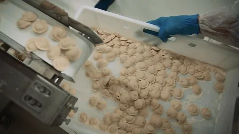 Machine for molding ravioli. close up Stock Footage 87137864