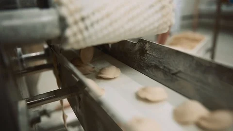 Machine for molding ravioli. close up Stock Footage 87137890