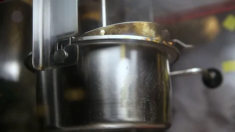 Machine popcorn roast corn Video stock 71653910