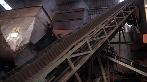 Machine rails move in factory Stock Footage 121695175