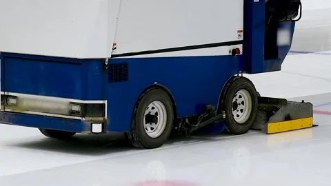 Machine for resurfacing ice Stock Footage 321612489
