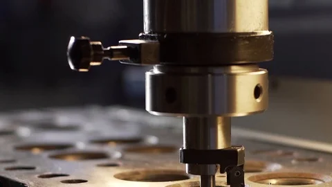 Machine sharpens the detail producing steam close up Stock-Footage 129639806