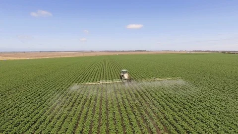 Machine spraying potato field 2 動画素材 116182605