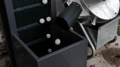 Machinery Cleaning Driving Range Golf Balls Stockbeeldmateriaal 220477481