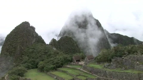 Machu Picchu with clouds Stock Footage 445772