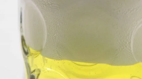 Macro beer foam and bubbles Video stock 68002518