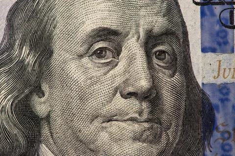 Macro close-up of Benjamin Franklin on a US 100 dollar bill. Detailed hundr.. 스톡 일러스트