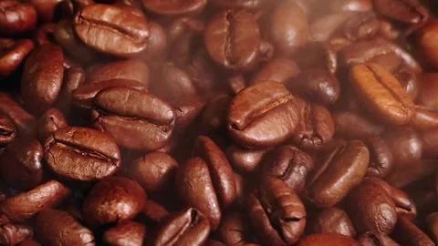 Macro Close-up of Steaming Roasted Coffee Beans 库存影片 345041870