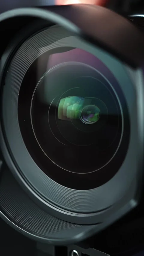 Macro close-up of a wide-angle camera lens as the aperture iris smoothly closes Stock Footage 333655330