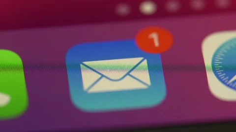 Macro detail of Message icon with new message clicked open on smartphone Stock-Footage 133595877