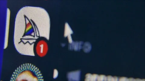 Macro ECU User hovers over Midjourney server on Discord 動画素材 243985663