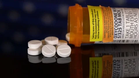 Macro of oxycodone opioid tablets Stock-Footage 83927897