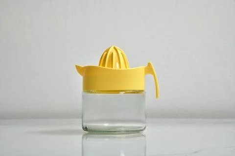 Macro photography of lemon squeezer Foto stock