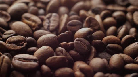 Macro roasted coffee beans Video stock 229449469