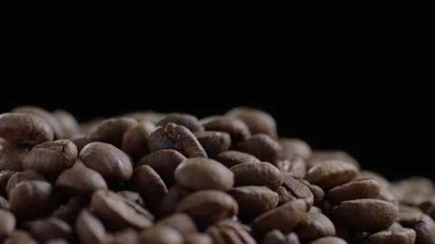 Macro Shot of Coffee Beans with moving light 库存影片 142192057