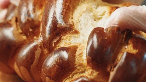 Macro shot: tearing bread texture with hands Stock Footage 171758783