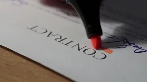 Macro, use of highlighter to underline. Stock Footage 57939291