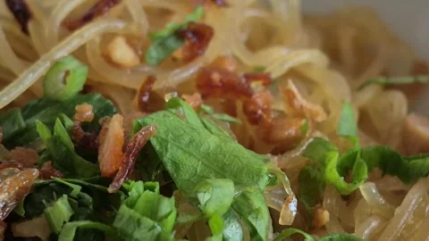 Macro video of vermicelli noodles Stock Footage 338065819