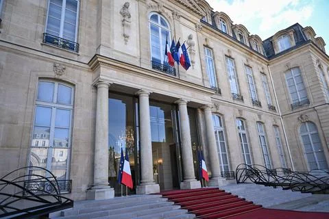 Macron hosts bilateral talks on sidelines of International Space Summit, Paris,  Stock-Fotos