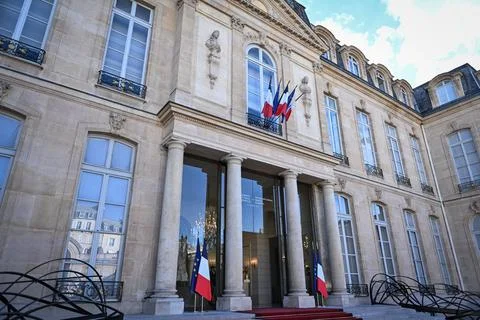 Macron hosts bilateral talks on sidelines of International Space Summit, Paris,  Stock-Fotos