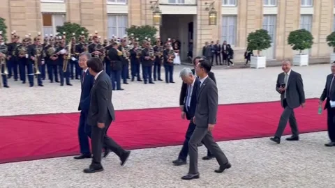 Macron hosts state dinner for South Korean president's visit, París, FR - 08 Sep Stockbeeldmateriaal 345006099
