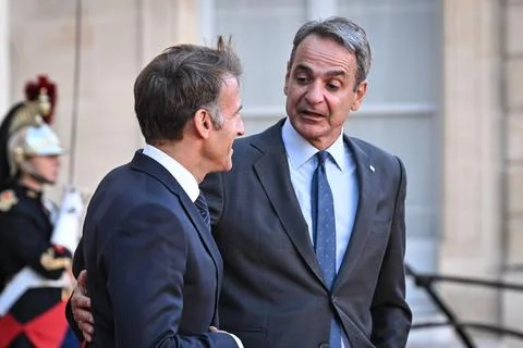 Macron, Mitsotakis hold talks on sidelines of International Space Summit, Paris, Фото