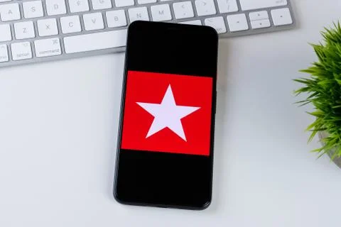 Macy's app logo on a smartphone screen Stock Photos
