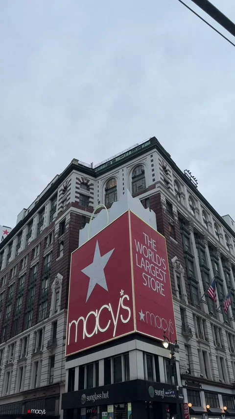 Macys in NYC, the Worlds Largest Store, attracts many visitors daily with its Stock Footage 316514190