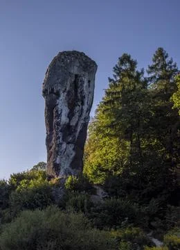 Maczuga Herkulesa - limestone stack situated near Pieskowa Skala in Poland Stock Photos