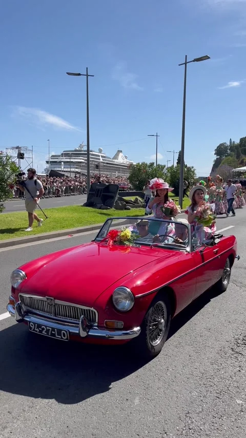 Madeira Flower Classic Auto Parade 2026 (Part 50) 스톡 동영상 334670758