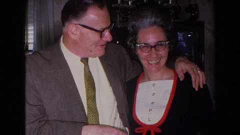 MADISON WISCONSIN-1966: Camera Test Home Family Video Elderly Couple Recovered Vidéo 127739426