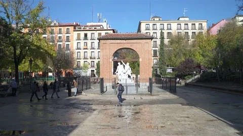 Madrid 2 de mayo square wide shot Stock-Footage 71221826