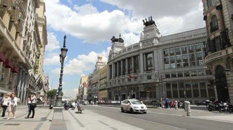 Madrid downtown with people 3.MOV Stock Footage