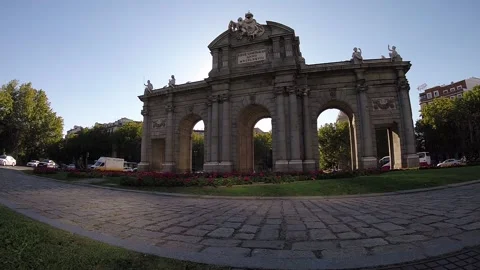 Madrid Puerta de Alcala Stock-Footage 86709023