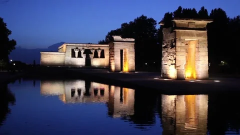MADRID, SPAIN - 28/08/2017: Templo de Debod during blue hour 動画素材 146078211