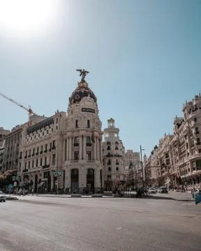 MADRID, SPAIN - Jul 12, 2019: Edifício Metropolis - Madrid Stock Photos