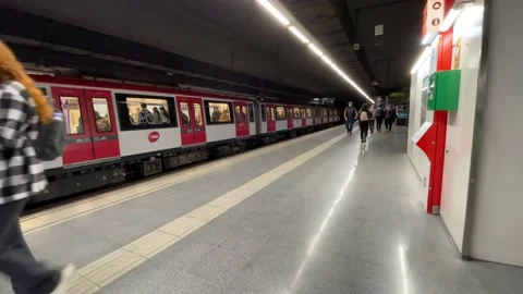 Madrid Subway 스톡 동영상 223408921