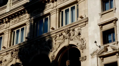 Madrid.Building Classic façade covered by the shadow of a tower Vídeos de archivo 36938847