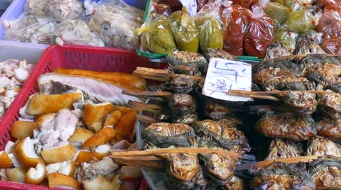 Maeklong Train Market Stock Footage 50947472