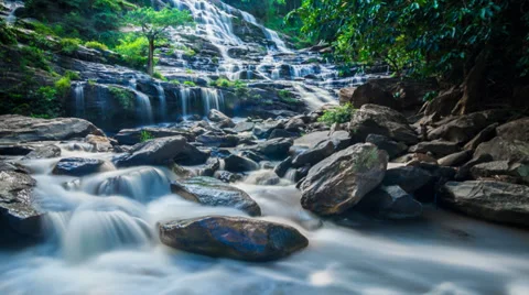 MAEYA Waterfall Famous Cascade Of Chiang Mai, Thailand (time lapse) Видео 39590010