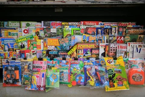 Magazines on the counter in the store Stock Photos