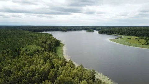 Magic Lake Medesno Vídeo Stock 112417556