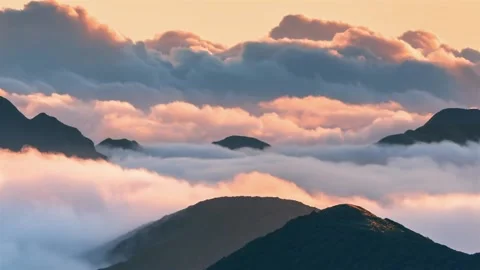 Magic morning clouds in wild mountains of New Zealand landscape at sunrise Stock Footage 146262896