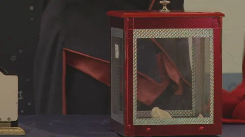 Magician box Stockbeeldmateriaal 46708535