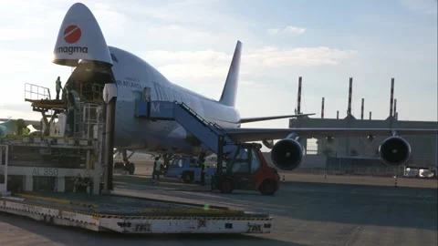 Magma cargo aircraft loading at Munich Airport Stock Footage 322183499