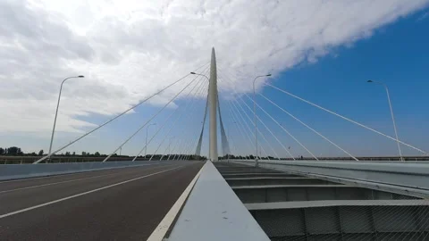 A magnificent bridge 库存影片 344914689