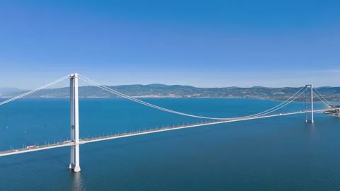Magnificent Drone Pullback from Osman Gazi Bridge  Stunning 4K Aerial View 库存影片 315445879