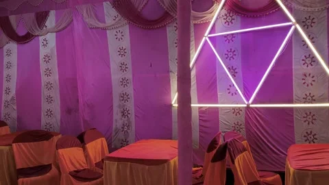 A magnificent Indian indoor event setup. Vidéo 334445370
